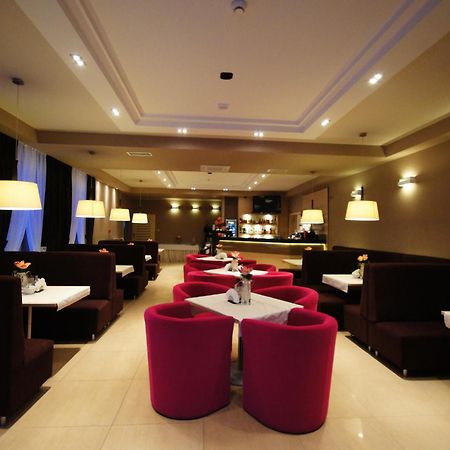 Hotel Hibiskus Boguchwała Exteriér fotografie